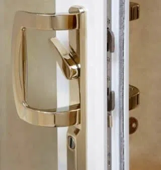 Miami Community Locksmith Miami, FL 305-894-9384 - lock-locksmiths